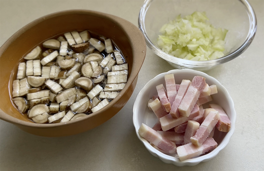 ごぼう ベーコン 炊き込みご飯