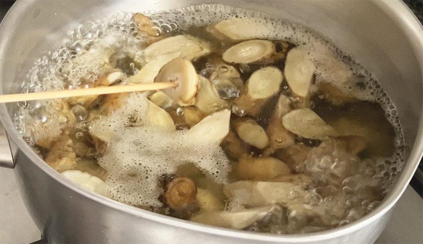 筑前煮-ごぼう下茹で