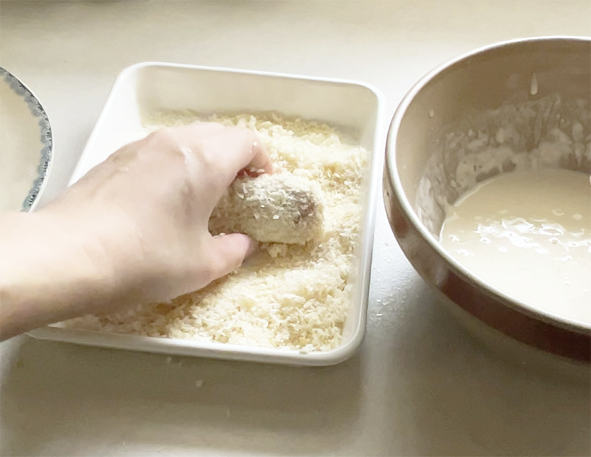パン粉をつける